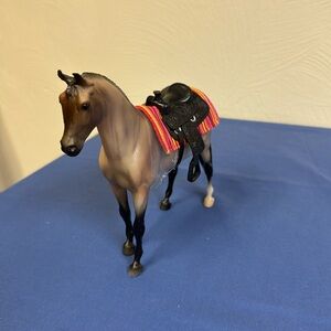 NWT - Breyer Horse Model Figurine 7 1/2